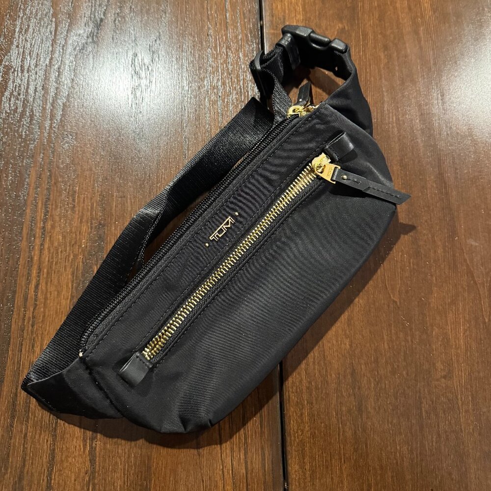 TUMI Black Sling Bag – Gold Hardware – Adjustable Strap